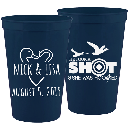 Wedding 022 - He Took A Shot & She Was Hooked - 16 oz Plastic Cups